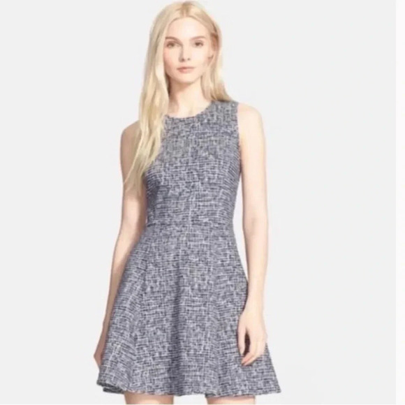 Theory Tillora tweed boucle sleeveless fit and flare dress Size 4 - Picture 1 of 10